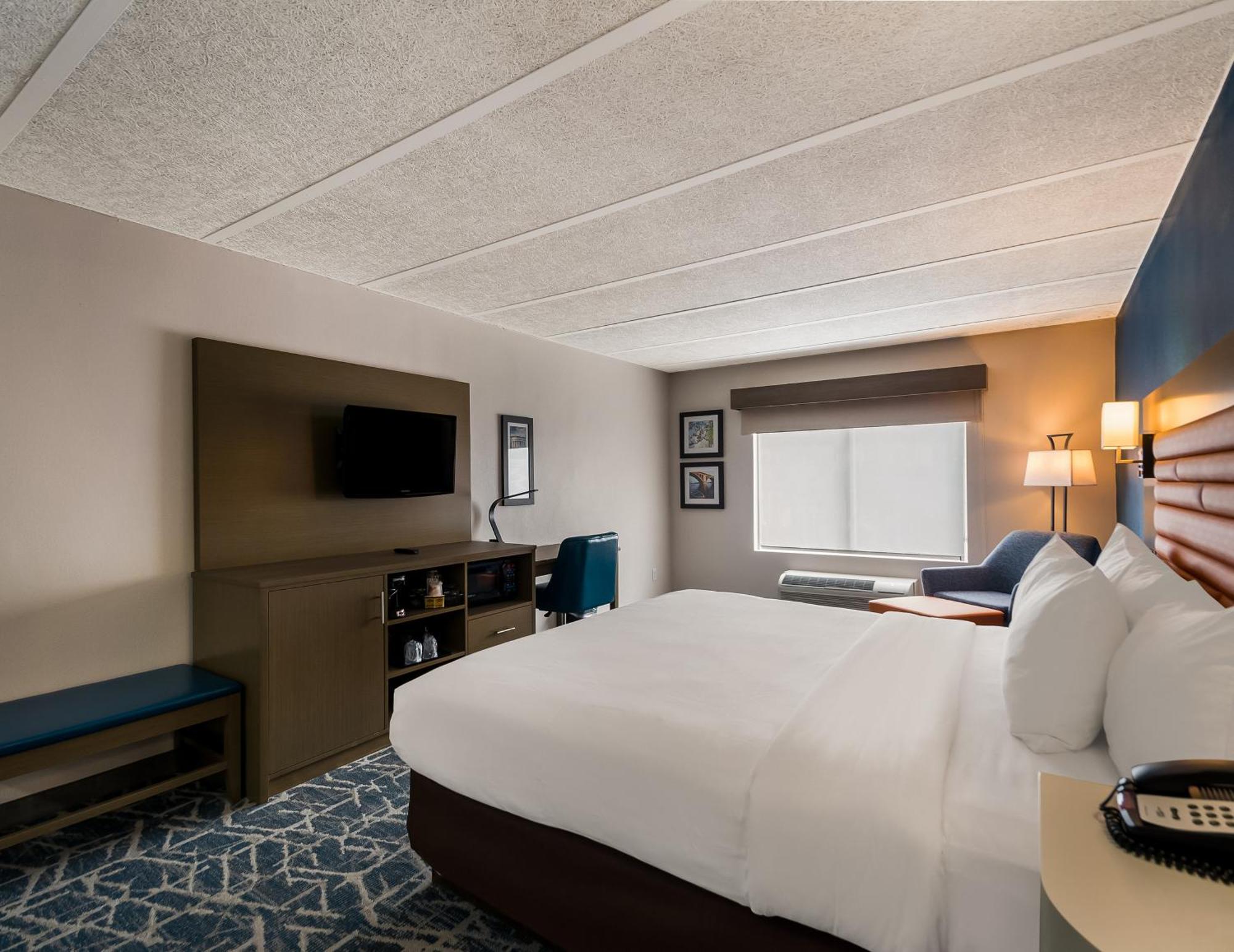 Hotel Comfort - Tysons Corner Falls Church