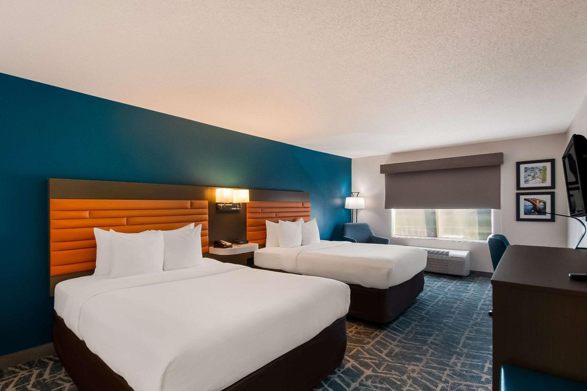 Hotel Comfort - Tysons Corner 3*