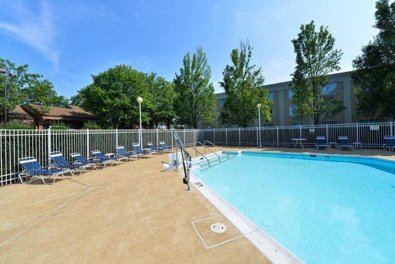 Hotel Comfort - Tysons Corner 3*